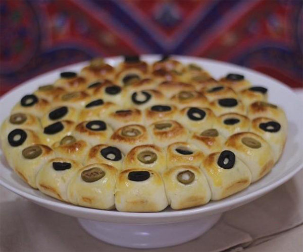 صورة طريقة عمل فطائر فطاير خلية النحل المالحة لذيذه سريعه وسهله pictures arabian pie fatayer recipes in arabic food recipe easy