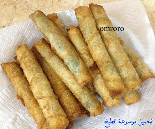 صورة كيفية طريقة تحضير عمل لفائف السمبوسه المقليه سهلة ولذيذة وسريعة pictures arabian samosa pastry recipes in arabic easy
