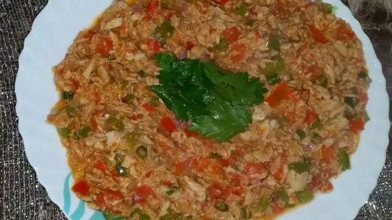 http://www.encyclopediacooking.com/food-recipes-photos/arabic-food-cooking-recipes-in-arabic-how-to-make-tuna-stuffed-filling10.jpg