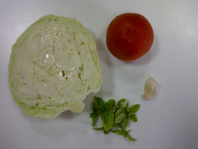 http://www.encyclopediacooking.com/upload_recipes_online/uploads/images_2how-to-make-best-easy-homemade-cabbage-tomato-salad-recipe.jpg