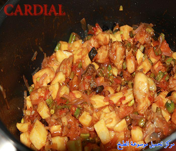 http://www.encyclopediacooking.com/upload_recipes_online/uploads/images_arabic-food-cooking-recipe-3-%D8%B5%D9%88%D8%B1%D8%A9-%D8%A7%D9%84%D8%AF%D8%AC%D8%A7%D8%AC-%D8%AD%D8%B1%D8%A7%D9%82-%D9%85%D8%B9-%D8%AE%D8%A8%D8%B2-%D8%B1%D9%82%D8%A7%D9%82.jpg