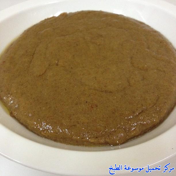 http://www.encyclopediacooking.com/upload_recipes_online/uploads/images_arabic-food-recipes-with-pictures-%D8%B5%D9%88%D8%B1-%D8%A7%D9%83%D9%84%D8%A7%D8%AA-%D9%85%D8%B9-%D8%A7%D9%84%D9%88%D8%B5%D9%81%D9%87-%D8%B7%D8%B1%D9%8A%D9%82%D8%A9-%D8%B9%D9%85%D9%84-%D8%B9%D8%B5%D9%8A%D8%AF%D8%A9-%D8%A7%D9%84%D8%AD%D9%84%D9%8A%D8%A8.jpg