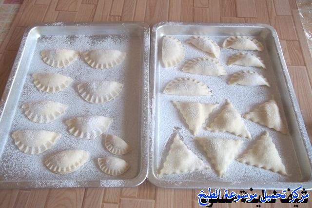 http://www.encyclopediacooking.com/upload_recipes_online/uploads/images_easy-cooking-samosa-recipes-in-arabic-%D8%B5%D9%88%D8%B1%D8%A9-%D8%B9%D9%85%D9%84-%D8%B3%D9%85%D8%A8%D9%88%D8%B3%D8%A9-%D9%84%D8%B7%D9%8A%D9%81%D8%A9-%D9%85%D8%B3%D8%B9%D9%88%D8%AF39.jpg