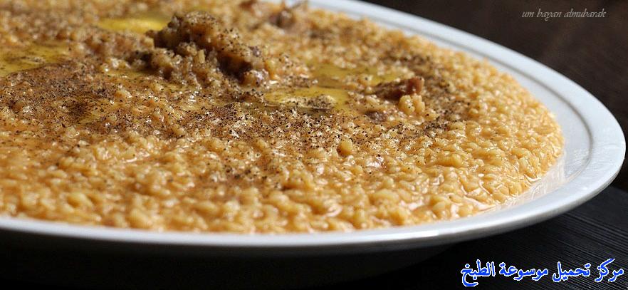 http://www.encyclopediacooking.com/upload_recipes_online/uploads/images_easy-make-quick-and-easy-bulgur-and-red-groats-food-recipe-1-%D8%B5%D9%88%D8%B1-%D8%A7%D9%83%D9%84%D8%A9-%D9%88%D8%B5%D9%81%D8%A9-%D8%AC%D8%B1%D9%8A%D8%B4-%D8%A7%D8%AD%D9%85%D8%B1-%D8%A8%D8%A7%D9%84%D8%A8%D8%B1%D8%BA%D9%84-%D9%88%D8%A7%D9%84%D8%AF%D9%82%D9%8A%D9%82-%D8%A8%D9%82%D8%AF%D8%B1-%D8%A7%D9%84%D8%B6%D8%BA%D8%B7.jpg