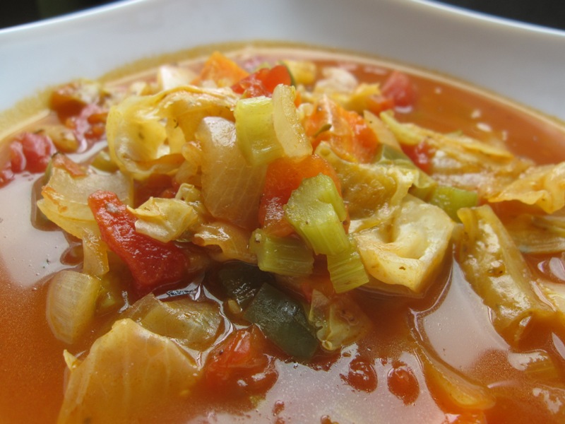 http://www.encyclopediacooking.com/upload_recipes_online/uploads/images_how-to-make-homemade-cabbage-soup-vegetables-recipe.jpg