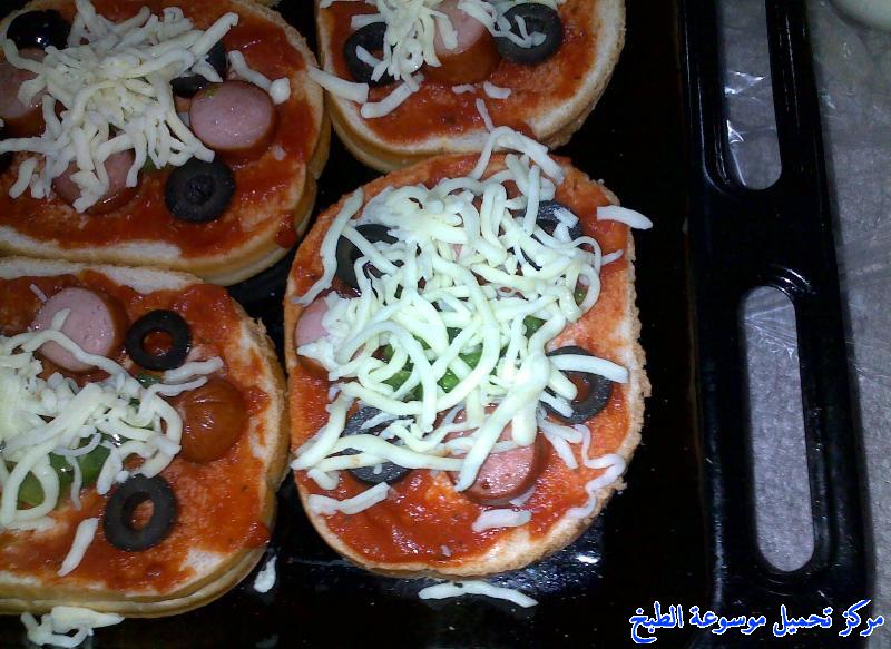 http://www.encyclopediacooking.com/upload_recipes_online/uploads/images_pizza-toast-recipe-oven-%D8%A8%D9%8A%D8%AA%D8%B2%D8%A7-%D8%A7%D9%84%D8%AA%D9%88%D8%B3%D8%AA-%D8%A7%D9%84%D8%B3%D8%B1%D9%8A%D8%B9%D9%87-%D8%A8%D8%A7%D9%84%D8%B5%D9%88%D8%B18.jpg