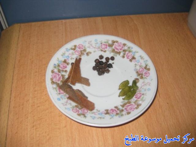 http://www.encyclopediacooking.com/upload_recipes_online/uploads/images_sudanese-cooking-recipes-%D9%85%D9%84%D8%A7%D8%AD-%D8%A7%D9%85-%D8%B1%D9%82%D9%8A%D9%82%D8%A9-%D8%A8%D8%A7%D9%84%D8%B5%D9%88%D8%B13.jpg